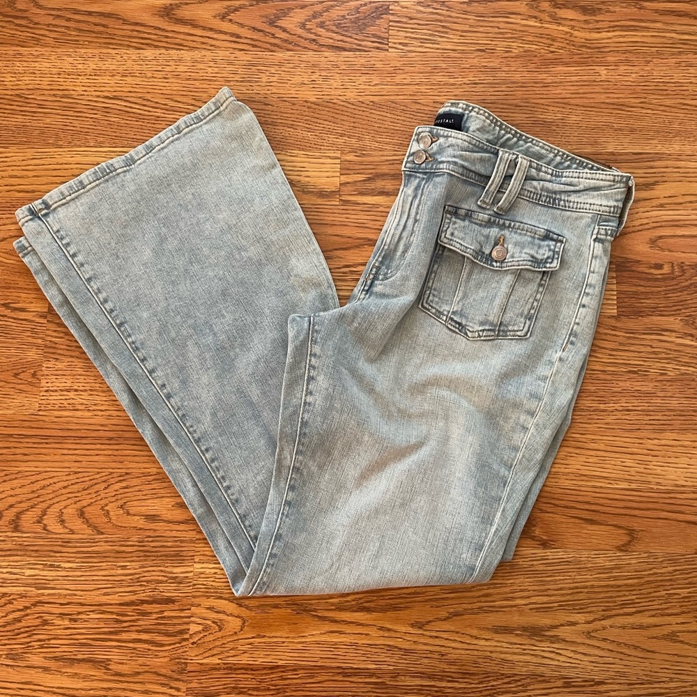 NWOT Aeropostale Light Blue Flare Jeans